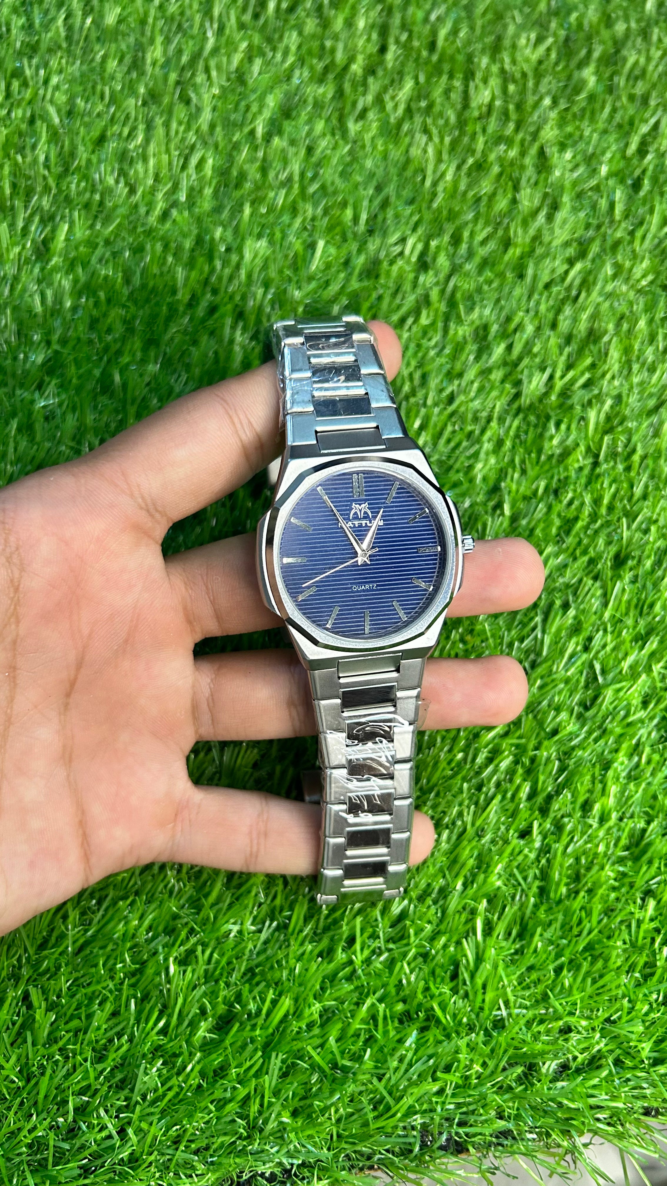 Men’s Premium Blue Dial Stainless Steel Watch – Quartz Movement & Luxury Bracelet