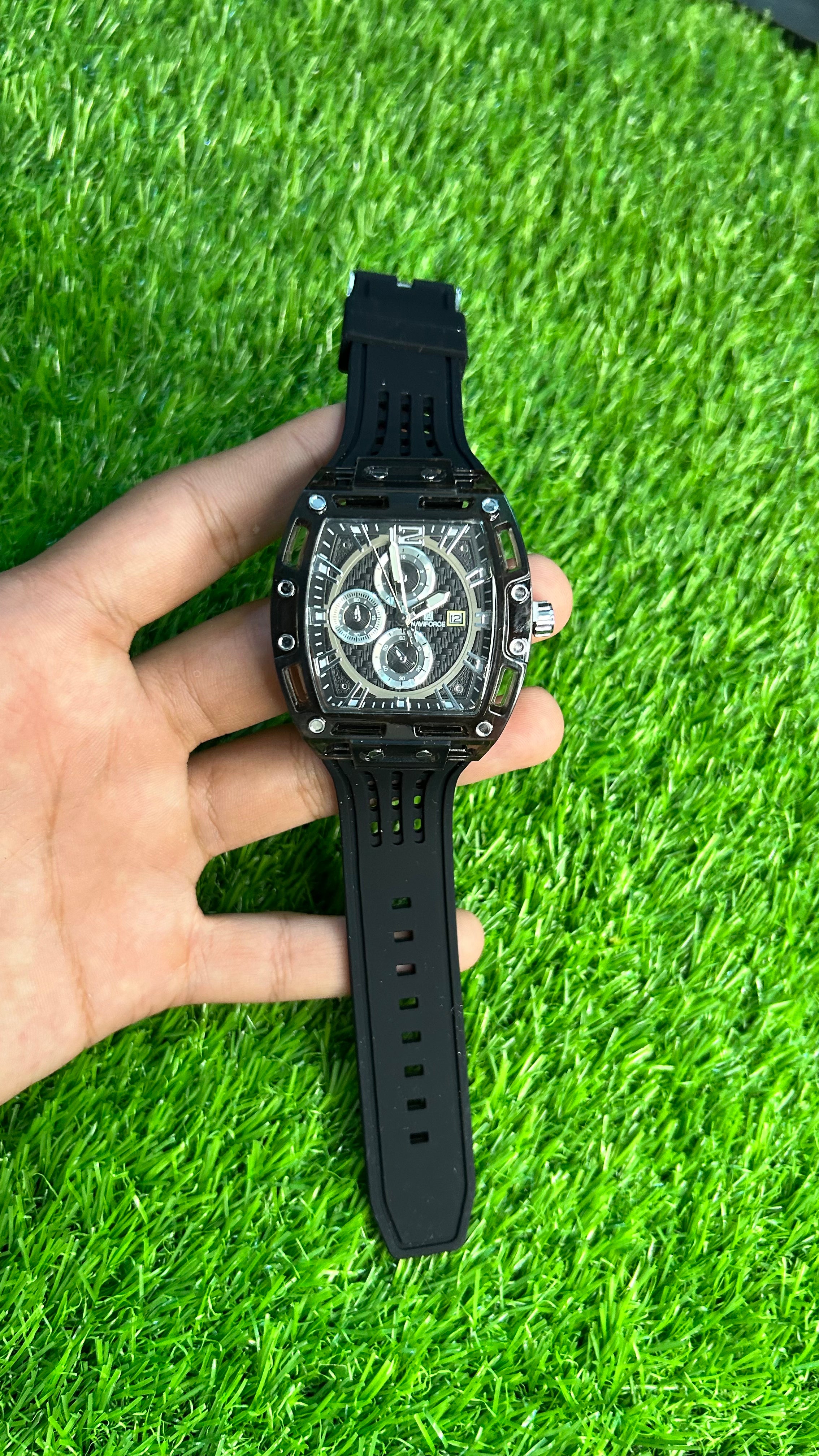 NAVIFORCE Men’s Black Chronograph Watch – Bold Tonneau Case & Sport Silicone Strap